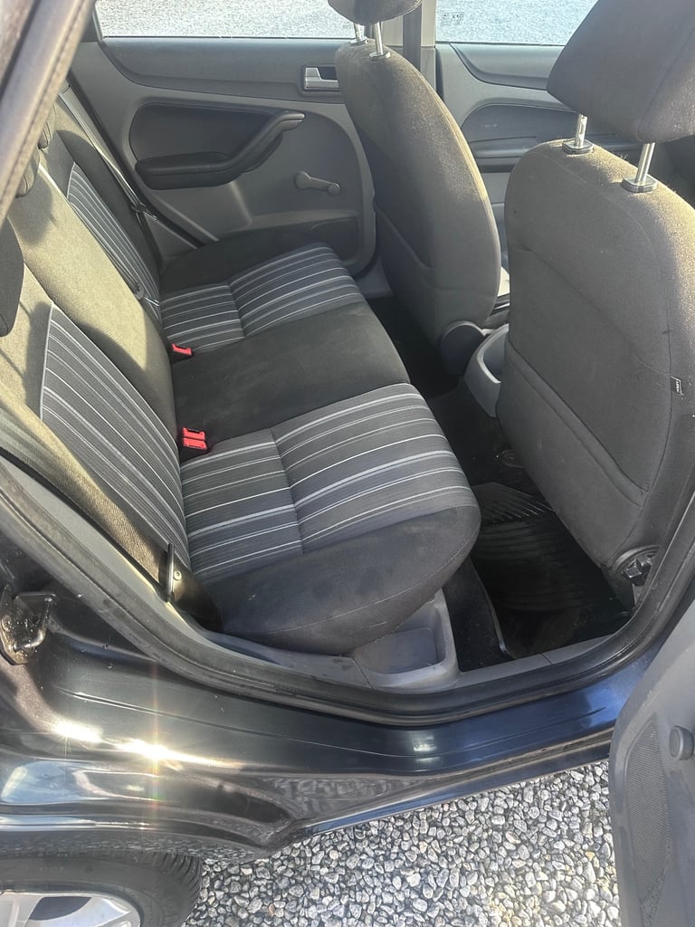 Ford Focus ** CHEAP CAR **