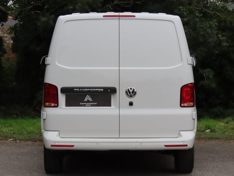 2023 Volkswagen Transporter 2.0 TDI T28 Highline FWD SWB Euro 6 (s/s) 5dr PANEL VAN Diesel Manual