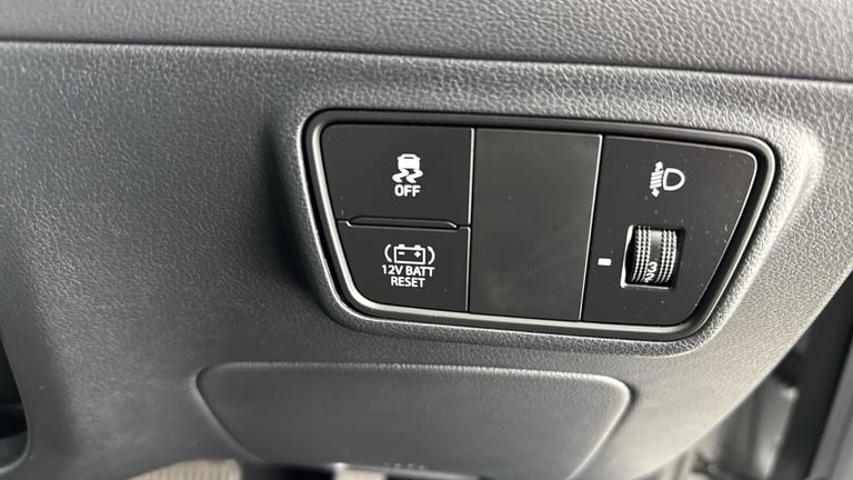 2022 Hyundai TUCSON T-Gdi Premium SUV Hybrid Automatic