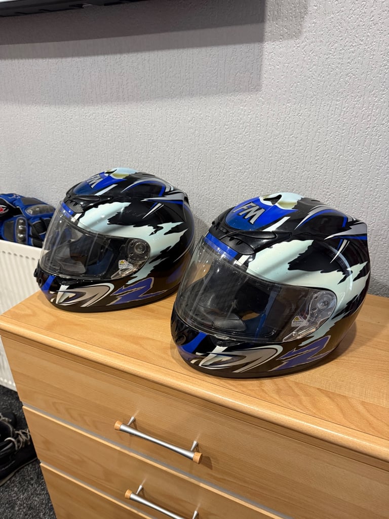 Motorcycle helmets 
