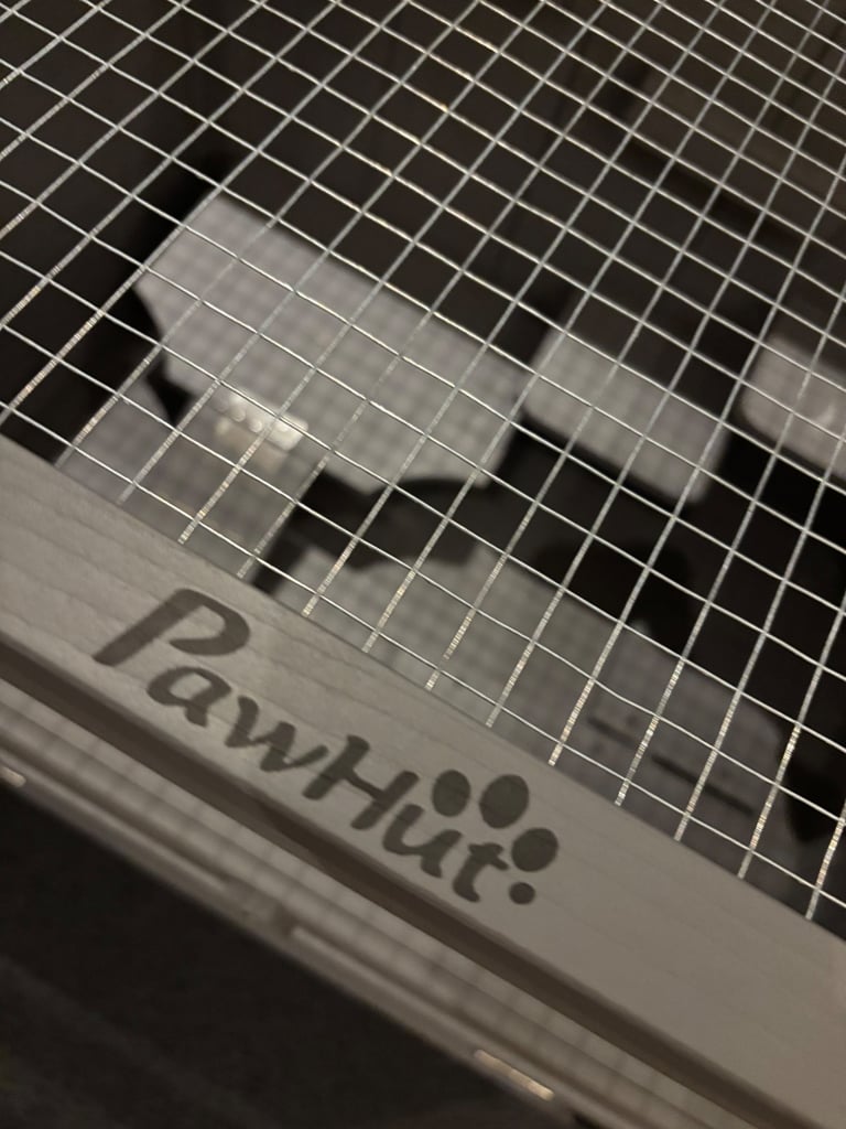 Paw hut hamster cage 