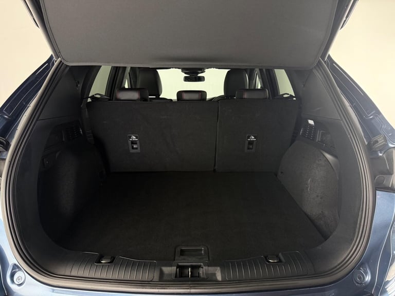 2023 Ford Kuga 2.5 EcoBoost Duratec 14.4kWh ST-Line CVT Euro 6 (s/s) 5dr HATCHBACK Petrol/Electri...