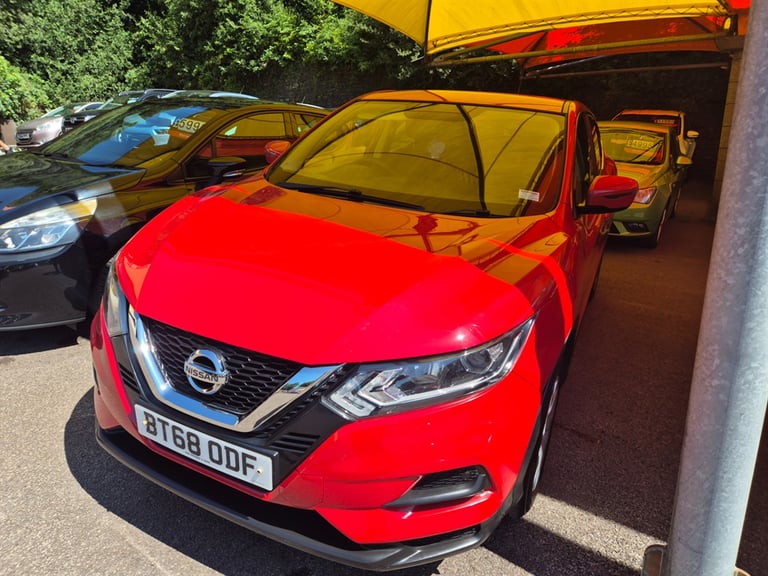 2018 Nissan Qashqai DIG-T VISIA Hatchback Petrol Manual