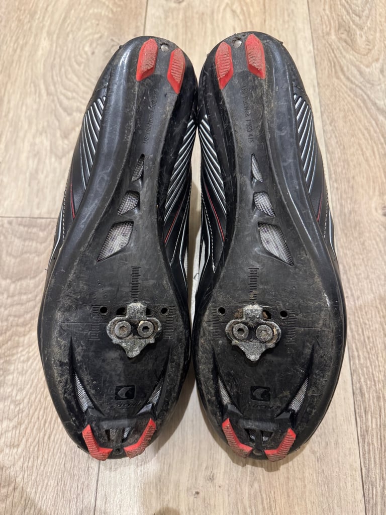 Louis Garneau road cycling shoes 46