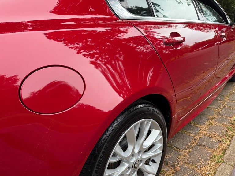 2013 Jaguar XF 2.2d [200] Sport 4dr Auto SALOON Diesel Automatic