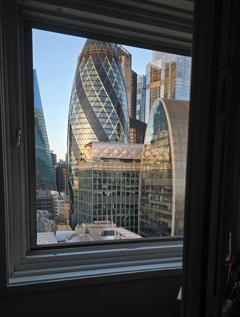 image for 1 Bed Flat, Central London, Zone 1.  £1,000/month incl. all bills. Available from 11 October 2025