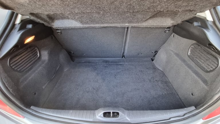 2014 Peugeot 208 1.4 HDi Allure 5dr HATCHBACK Diesel Manual