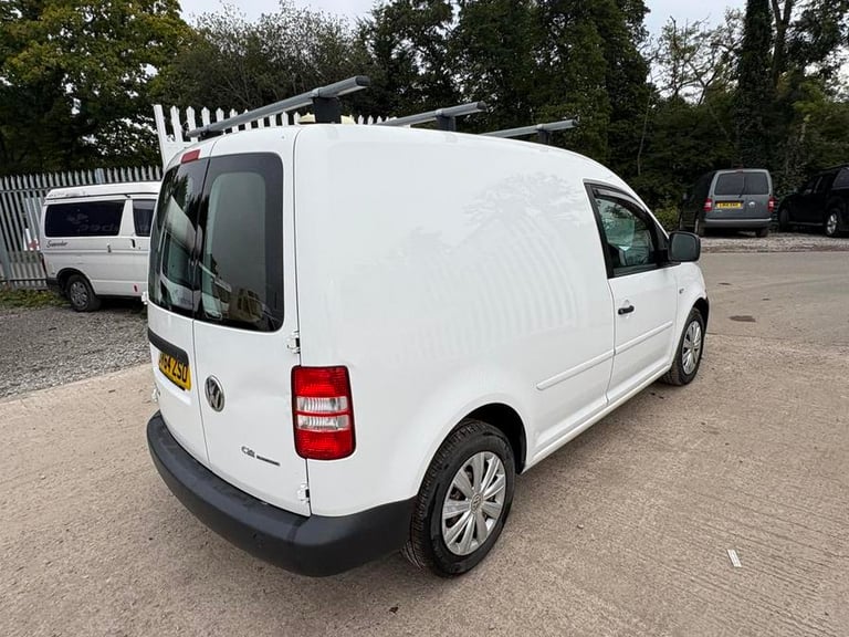 2014 Volkswagen Caddy Caddy C20 TDI BlueMotion Panel Van DIESEL Manual