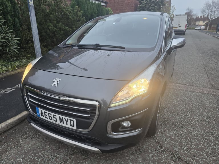 Peugeot, 3008, Hatchback, 2015, Manual, 1199 (cc), 5 doors