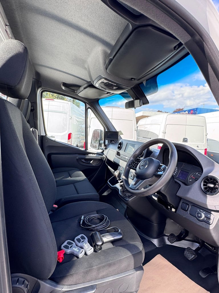 2021 Mercedes-Benz Sprinter 2.0 315 CDI Progressive RWD L3 Euro 6 (s/s) 2dr CHASSIS CAB Diesel Ma...