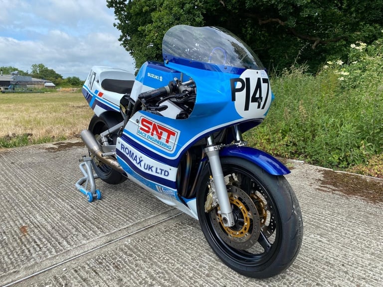 SUZUKI XR69 RACE BIKE, HIGHLY TUNED 1261 ENGINE, BUILT FOR THE ISLE OF MAN