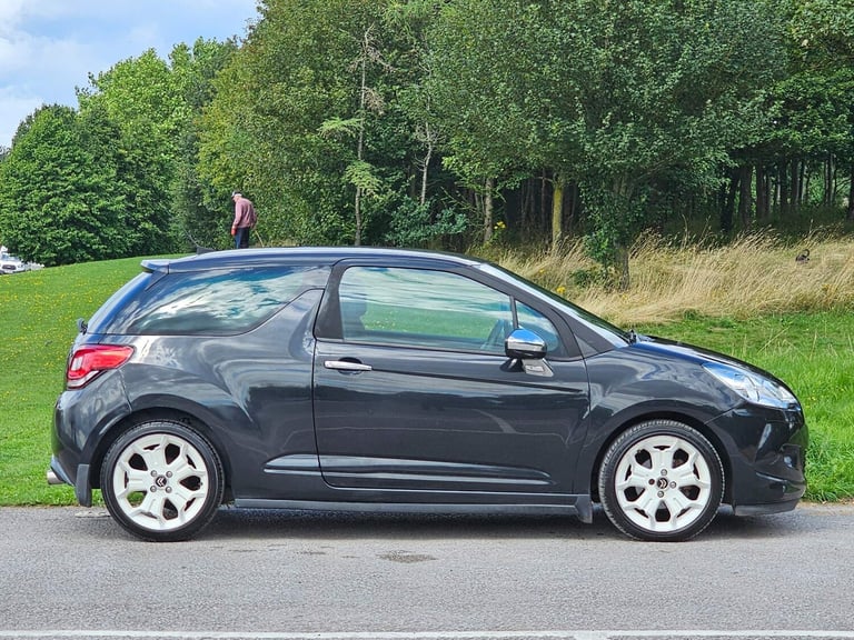 2010 Citroen DS3 1.6 HDi Black 3dr HATCHBACK DIESEL Manual