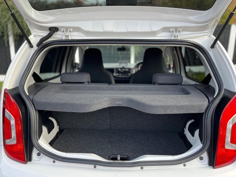 2015 Volkswagen up! 1.0 High up! Euro 5 5dr HATCHBACK Petrol Manual