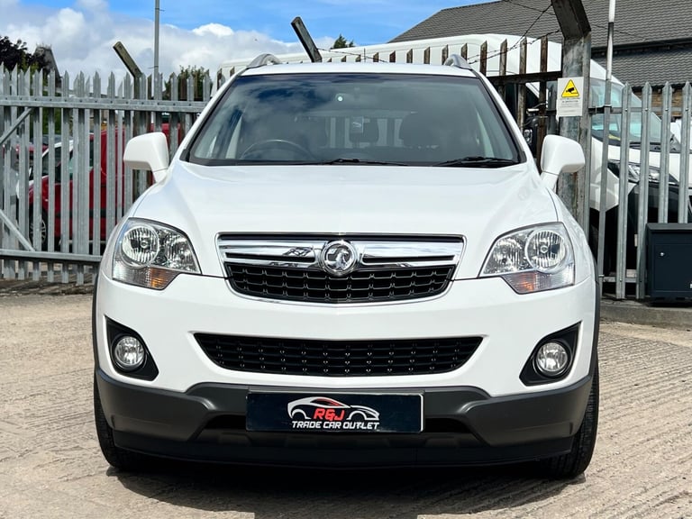 2013 Vauxhall Antara 2.4 Exclusiv 2WD Euro 5 5dr HATCHBACK Petrol Manual