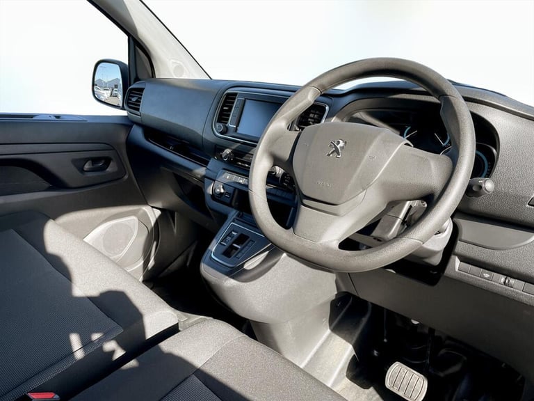 2024 Peugeot e-Expert e 1000 75kWh Professional Premium + Standard Panel Van Auto MWB 6dr (7kW Ch...