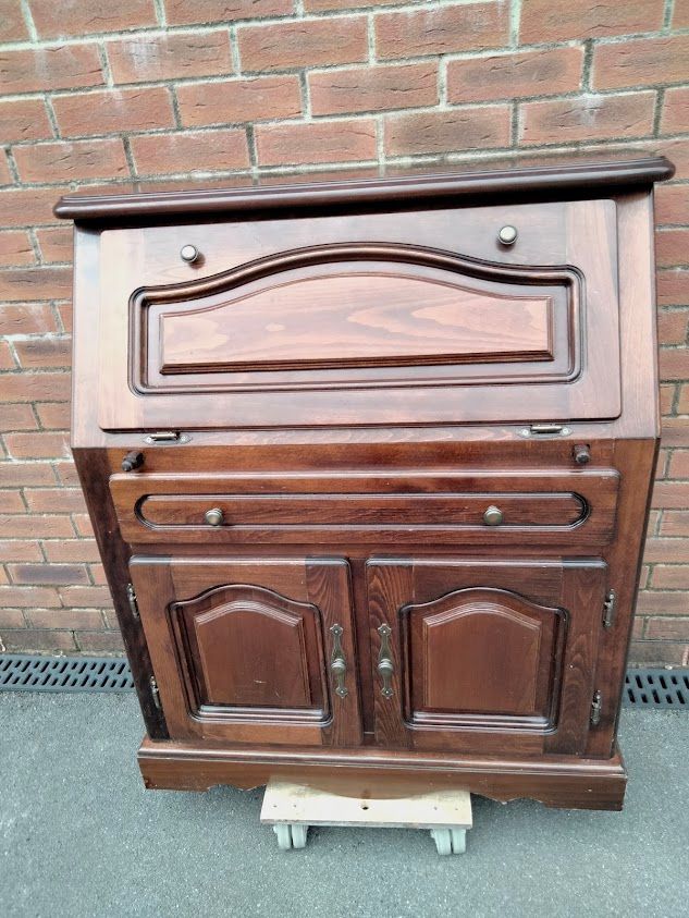image for OAK BUREAU