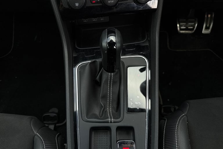 2019 SEAT Leon 2.0 TSI 290 Cupra [EZ] 5dr DSG Hatchback PETROL Automatic