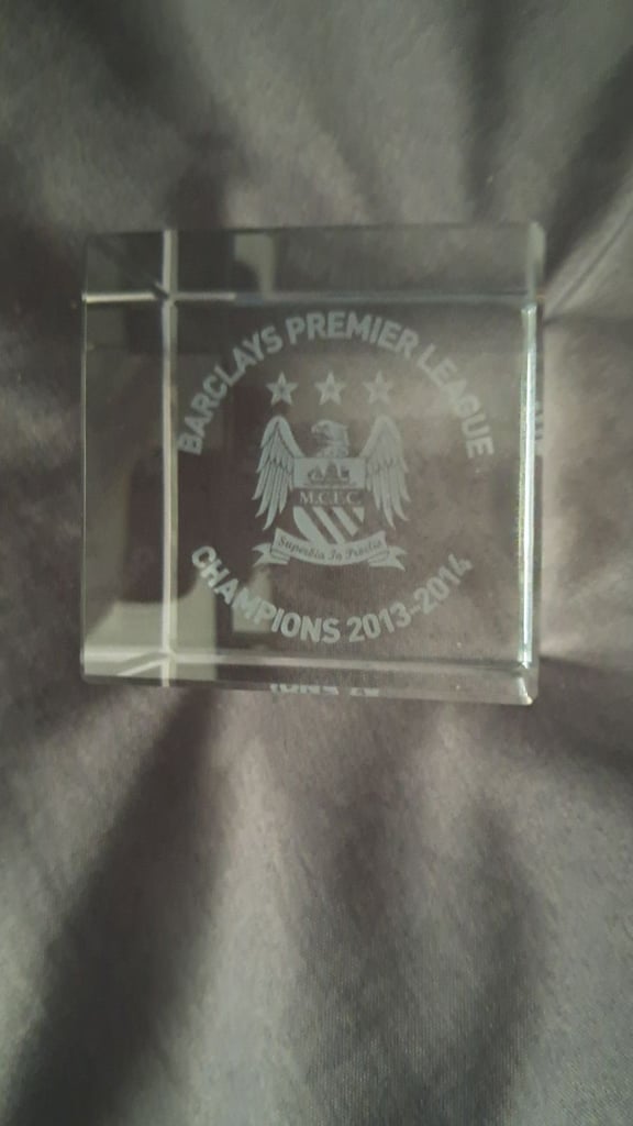 Manchester city rare champions glass cube