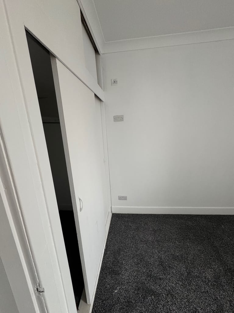 2 bedroom flat to rent in Dunfermline