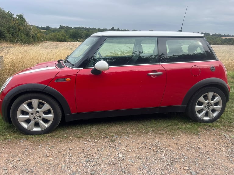 image for Mini,cooper, 2004, Semi-Auto, 1598 (cc), 3 doors