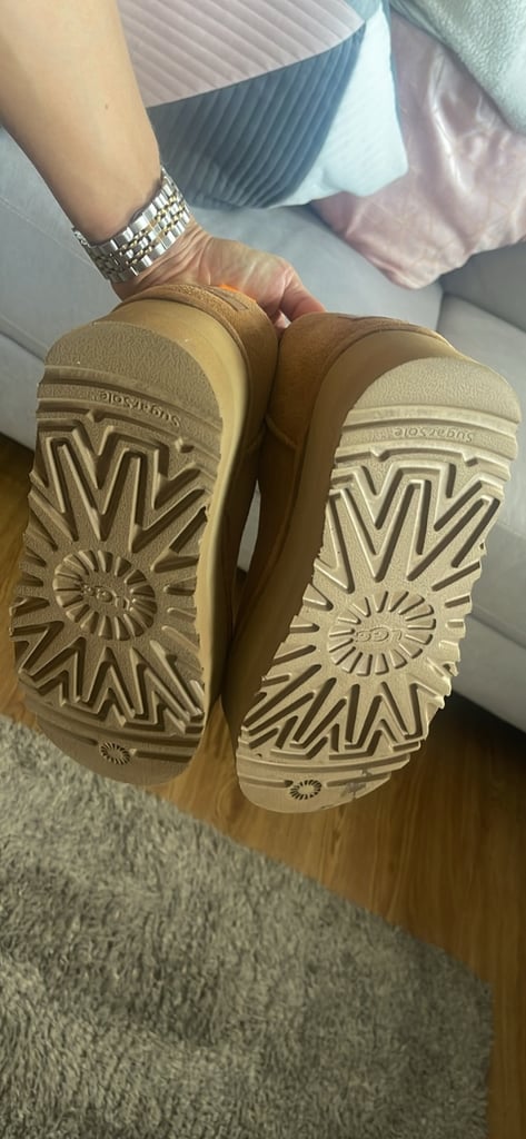 Ugg Tasman platform boots