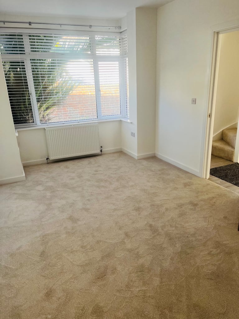 4 Bedroom chalet bungalow , Margery Road, Hove BN37GQ