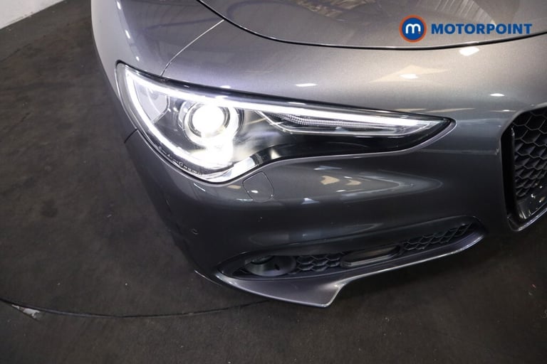 2020 Alfa Romeo Stelvio 2.2 D 210 Veloce 5dr Auto ESTATE DIESEL Automatic