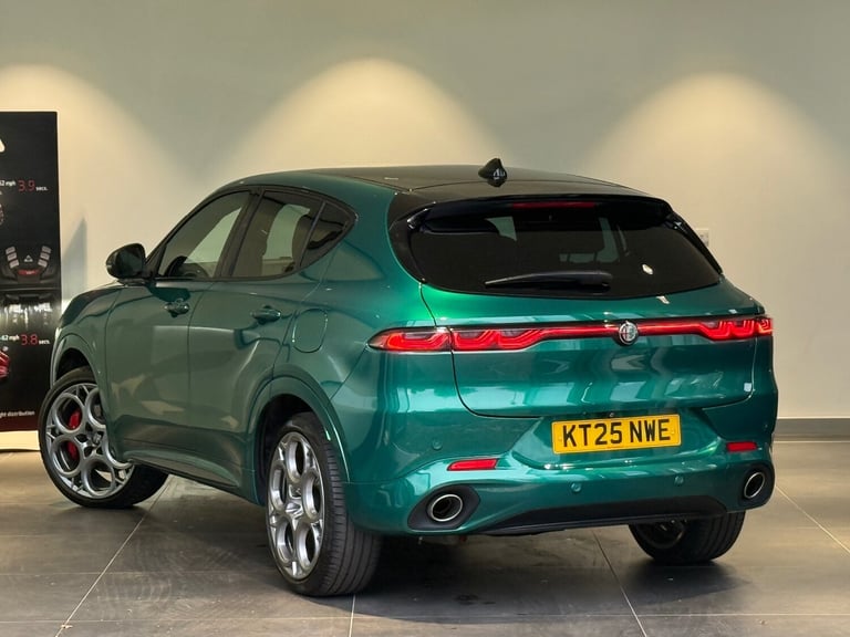 2025 Alfa Romeo Tonale 1.3 PHEV Tributo Italiano 5dr Auto Hatchback Petrol Parallel PHEV Automatic