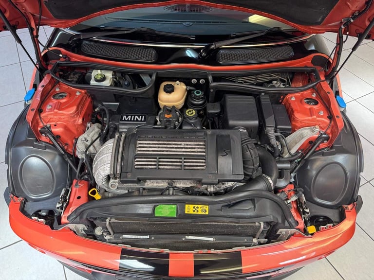 2004 MINI Convertible 1.6 Cooper S Euro 4 2dr CONVERTIBLE Petrol Manual