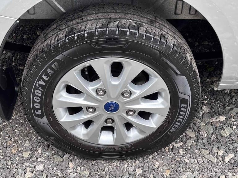 2022 Ford Transit Custom 2.0 320 Limited 6 Seater Crew Van Double Cab 5dr Diesel Auto L1 H1 Euro ...