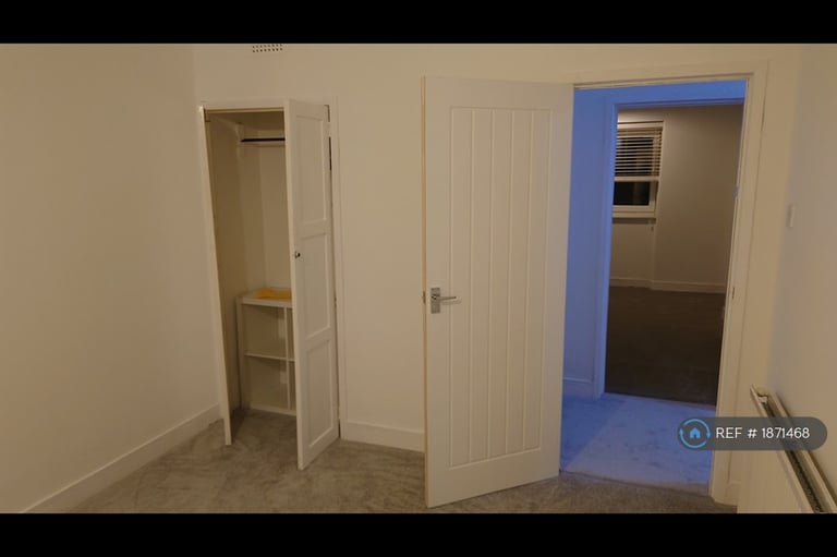 2 bedroom flat in Parkneuk Road, Glasgow, G43 (2 bed) (#1871468)