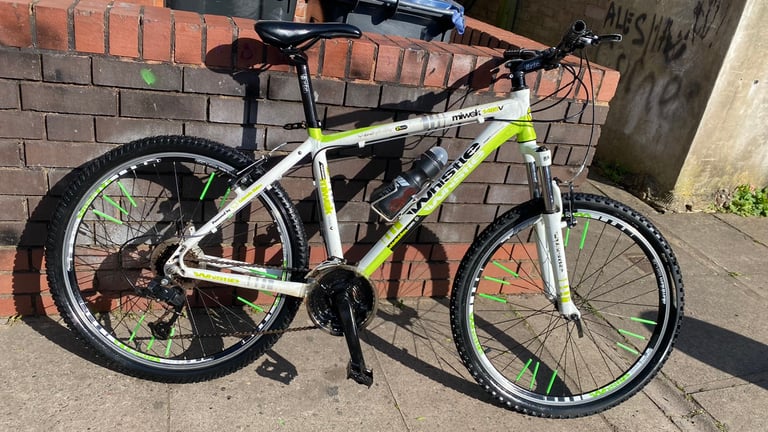  Mountain bike 26 inch whistle 21speed 19 frame size and 7 gears