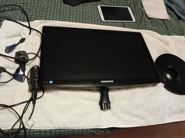 Samsung Computer Monitor