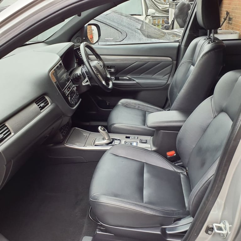 2019 19 MITSUBISHI OUTLANDER 2.4H TWINMOTOR 13.8KWH 4H SUV 5DR PETROL PLUG-IN HY