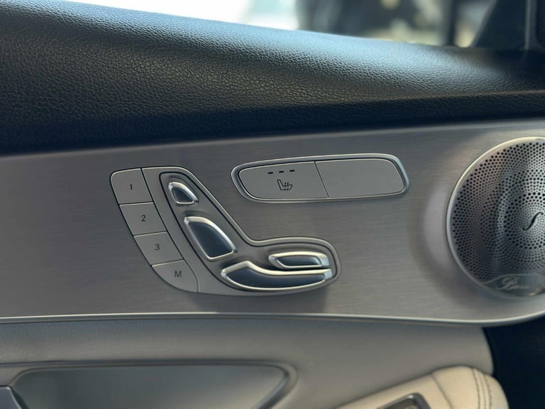 MERCEDES-BENZ C CLASS 2.0 C350e 6.4kWh Sport Black Auto Petrol Plug-in Hybrid 20