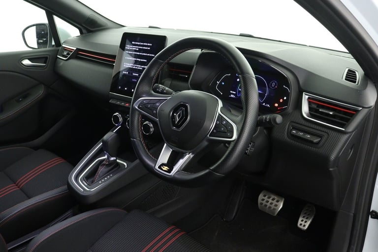 2022 Renault Clio 1.6 E-TECH Hybrid 140 RS Line 5dr Auto Hatchback Hybrid Automatic