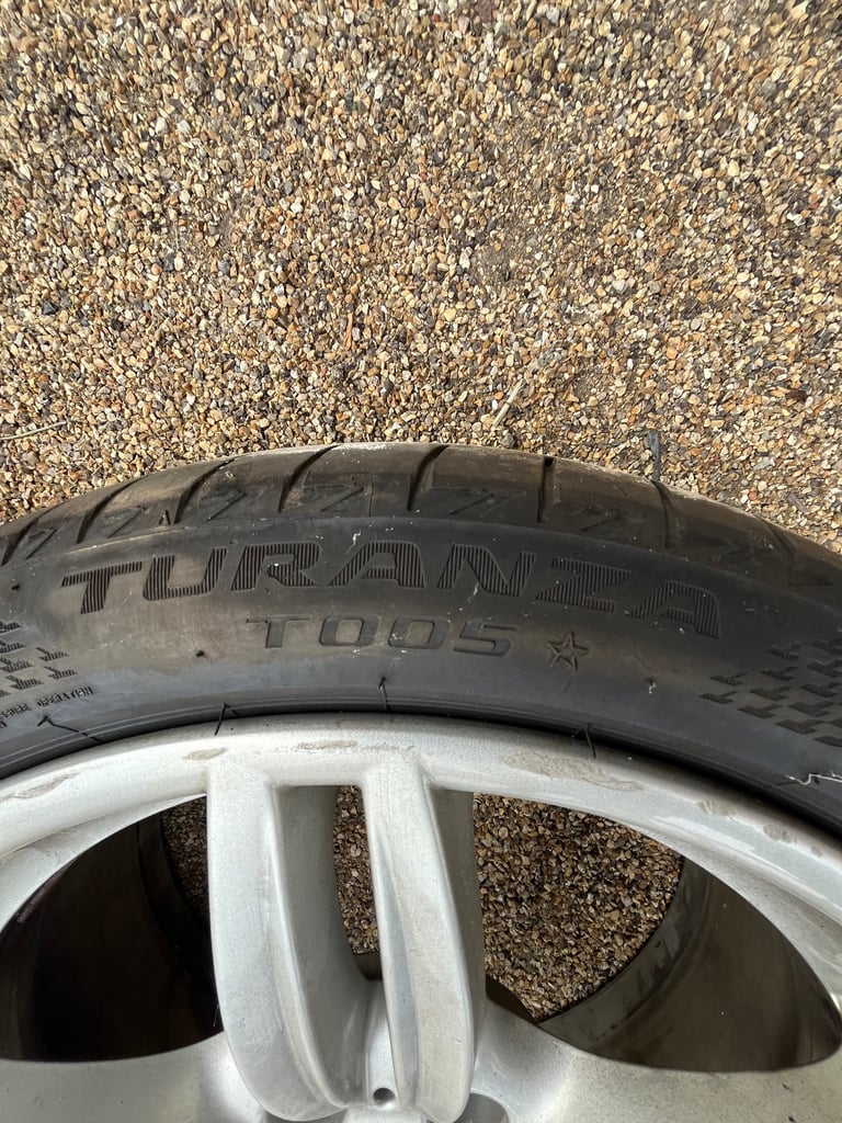 🛞 Genuine BMW 19” M Sport Alloy Wheels – Staggered Set with 2x Bridgestone Run Flat Tyres 🛞