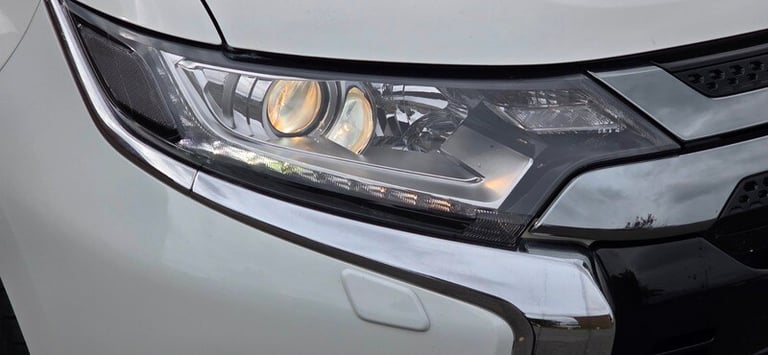 2019 Mitsubishi Outlander 2.4 PHEV Juro 5dr Auto ESTATE PETROL/ELECTRIC Automatic
