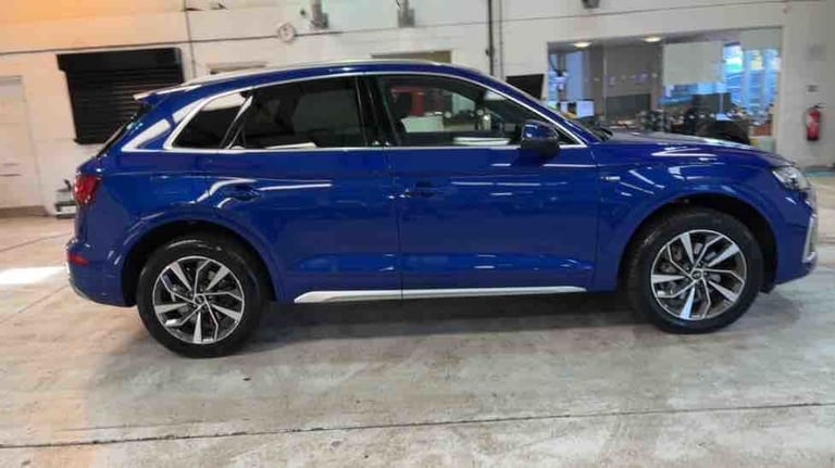 2022 Audi Q5 2.0 TDI 40 S line SUV 5dr Diesel S Tronic quattro Euro 6 (s/s) (204 ps) SUV Diesel A...