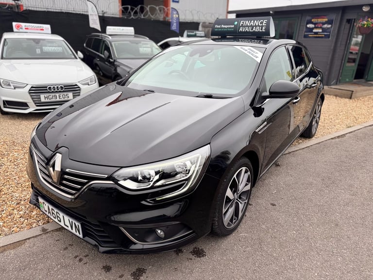 2016 Renault Megane 1.5 dCi Dynamique S Nav 5dr HATCHBACK Diesel Manual
