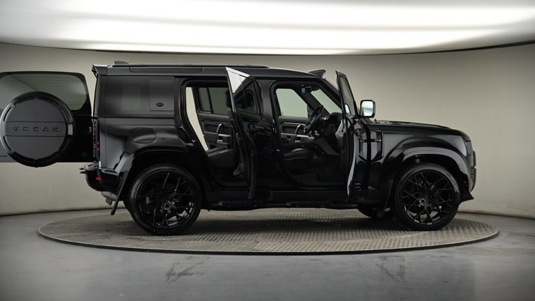 2023 Land Rover Defender 110 3.0 D250 MHEV X-Dynamic HSE SUV 5dr Diesel Auto 4WD Euro 6 (s/s) (25...