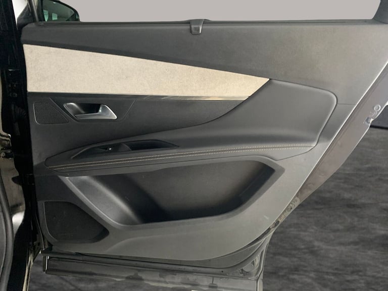 2022 Peugeot 5008 1.5 BlueHDi GT 5dr EAT8 HATCHBACK DIESEL Automatic