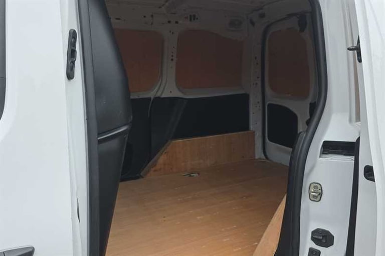 2023 Peugeot Partner 1000 1.5 BlueHDi 100 Professional Premium + Van PANEL VAN DIESEL Manual