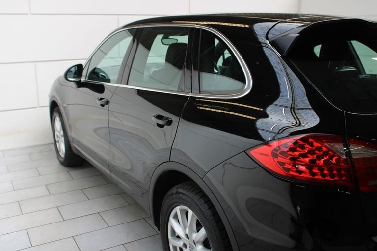 2012 Porsche Cayenne 3.0 TD V6 SUV 5dr Diesel Tiptronic 4WD (stop/start) (240 ps) ESTATE Diesel A...