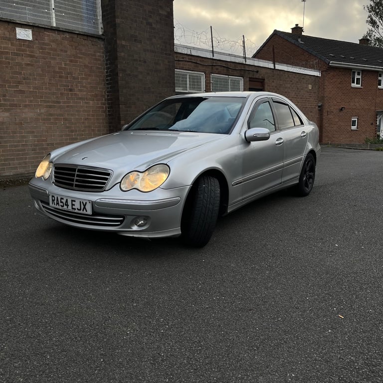 Mercedes-Benz, C CLASS, Saloon, 2004, Semi-Auto, 1796 (cc), 4 doors