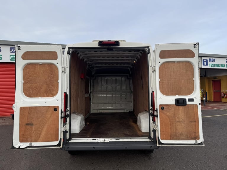 2016 Peugeot Boxer 2.0 BlueHDi H2 Van 130ps PANEL VAN DIESEL Manual