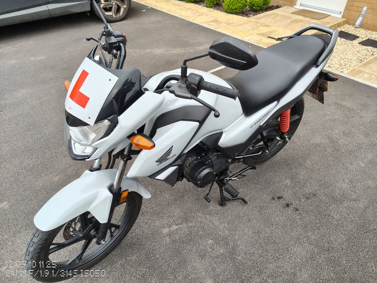 image for 2022 Honda CBF125 (CB125F) - Great Starter Bike - Very Good Condition - White