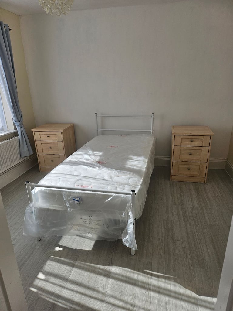 Room to rent