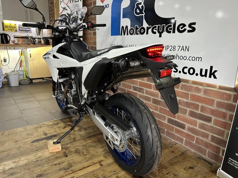 Suzuki DRZ Supermoto DR-Z400SMRLM5