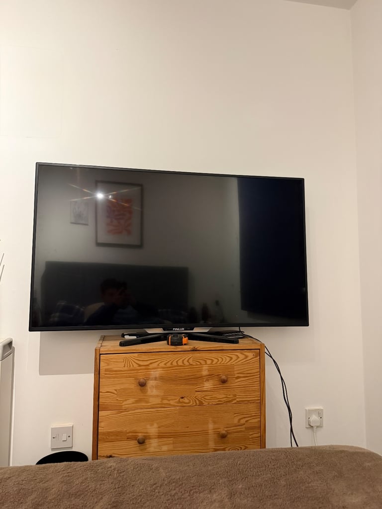image for FINLUX 50” Tv with line on screen 